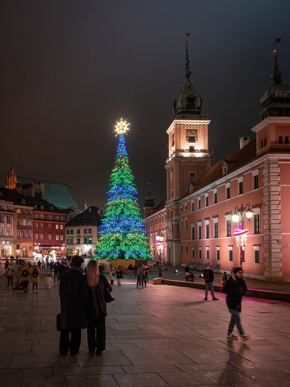 Рождественская ёлка в Старом городе Варшавы