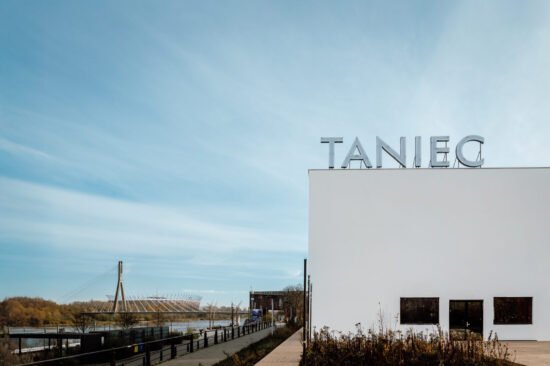 Павильон танца и других перформативных искусств в Варшаве